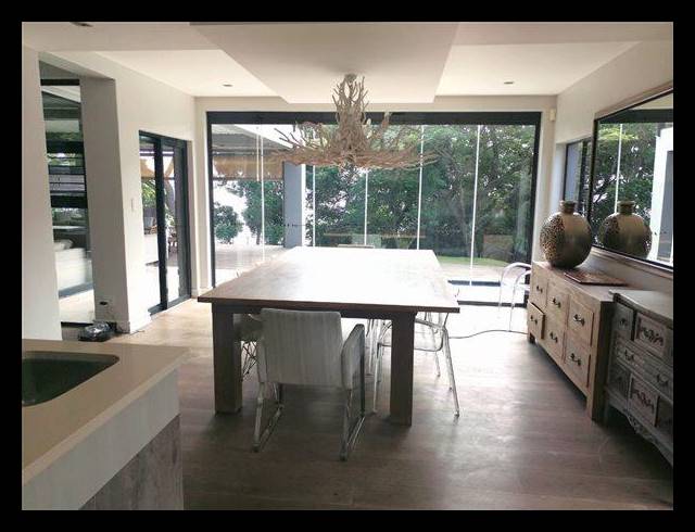 5 BEDROOM HOUSE FOR SALE IN MEER EN SEE